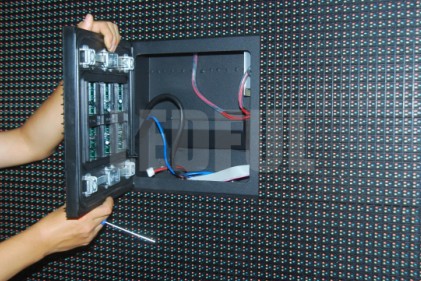 Front Accessible Maintenance Service LED Screen 1.2