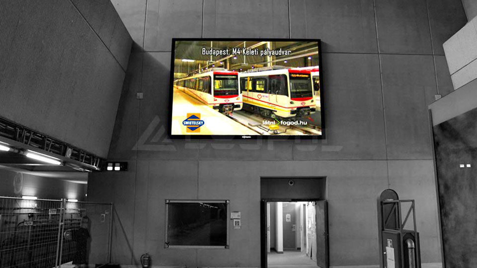Hungary Metro Front Service LED Screen