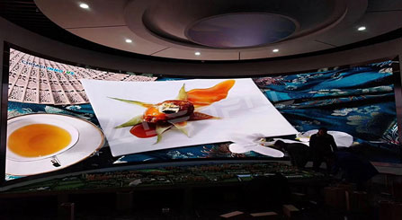 LEDFUL Fine pitch indoor LED Screen