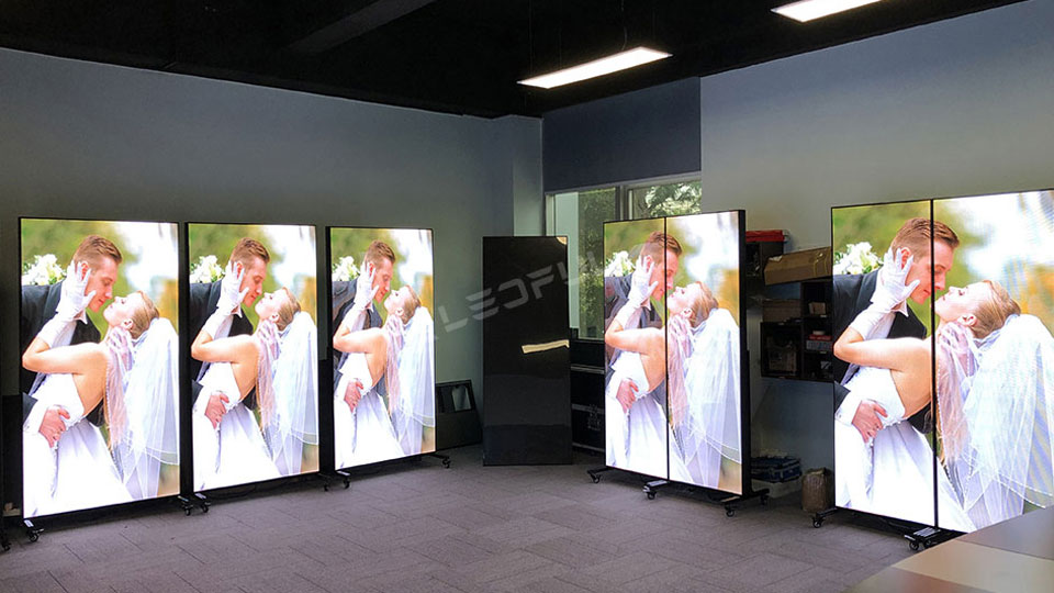 LEDFUL LED Poster Screen Display