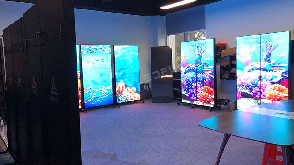 LEDFUL LED Poster Screen Display