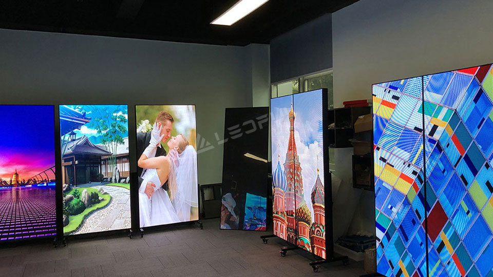 LEDFUL LED Poster Screen Display