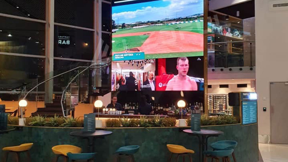 HD Fine Pitch Advertising LED Display Installed in Auckland Airport