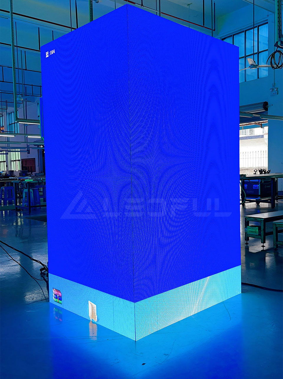90 Degrees Cube Indoor LED Display for Advertising