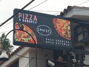 ledful-ofr-series-led-display-a-high-performance-digital-signage-and-billboard-solution4