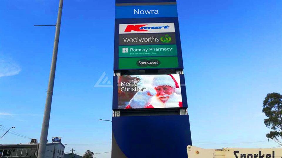 australia-outdoor-pole-led-advertising-display2