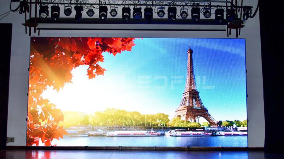 india-front-maintenance-led-church-screen