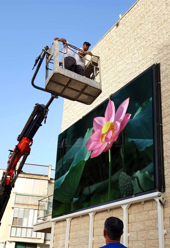 israel-outdoor-videowall-led-advertising-display1