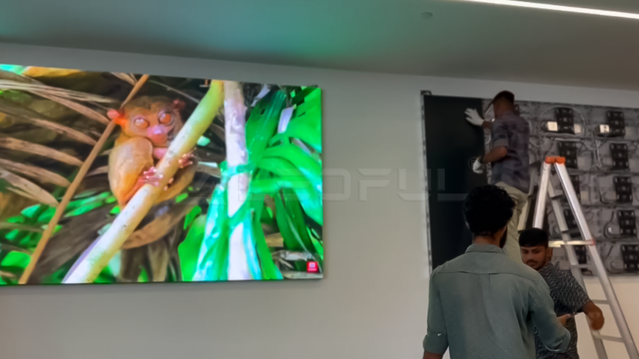 Indoor Fine Pitch U Series LED Screen In Qatar-2