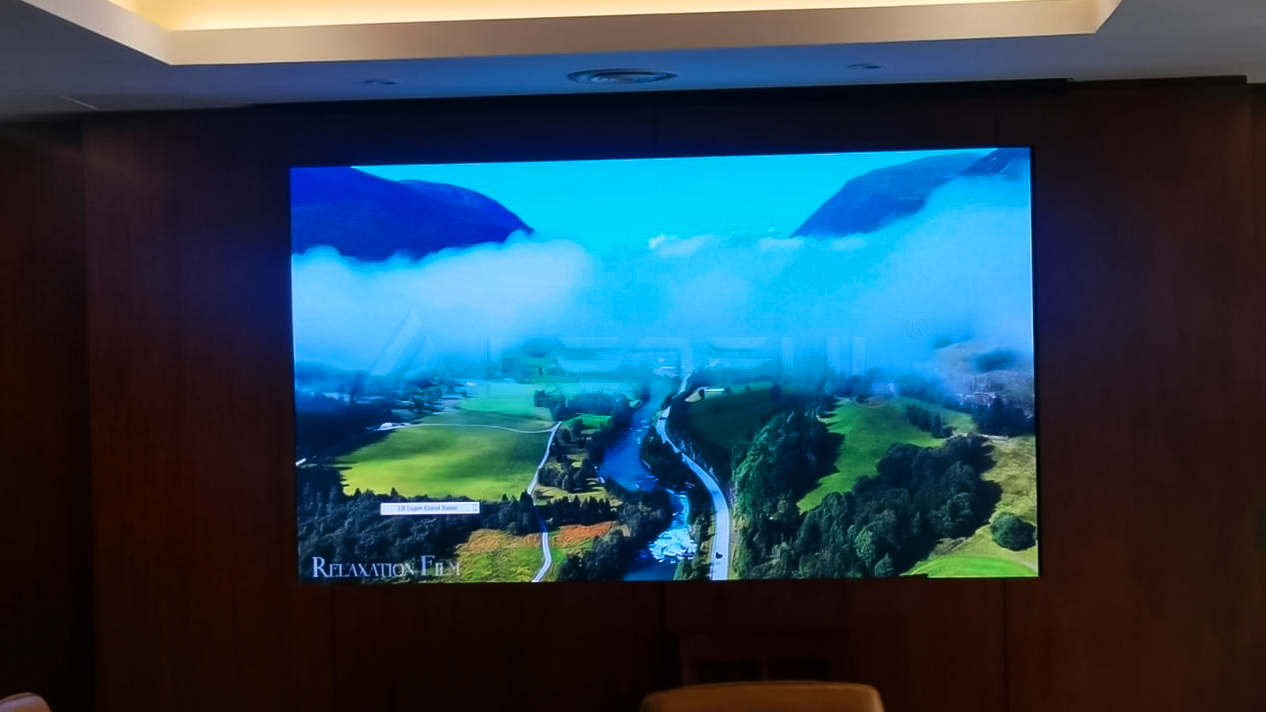 BM Series LED Screens Adapt for Conference Rooms-1