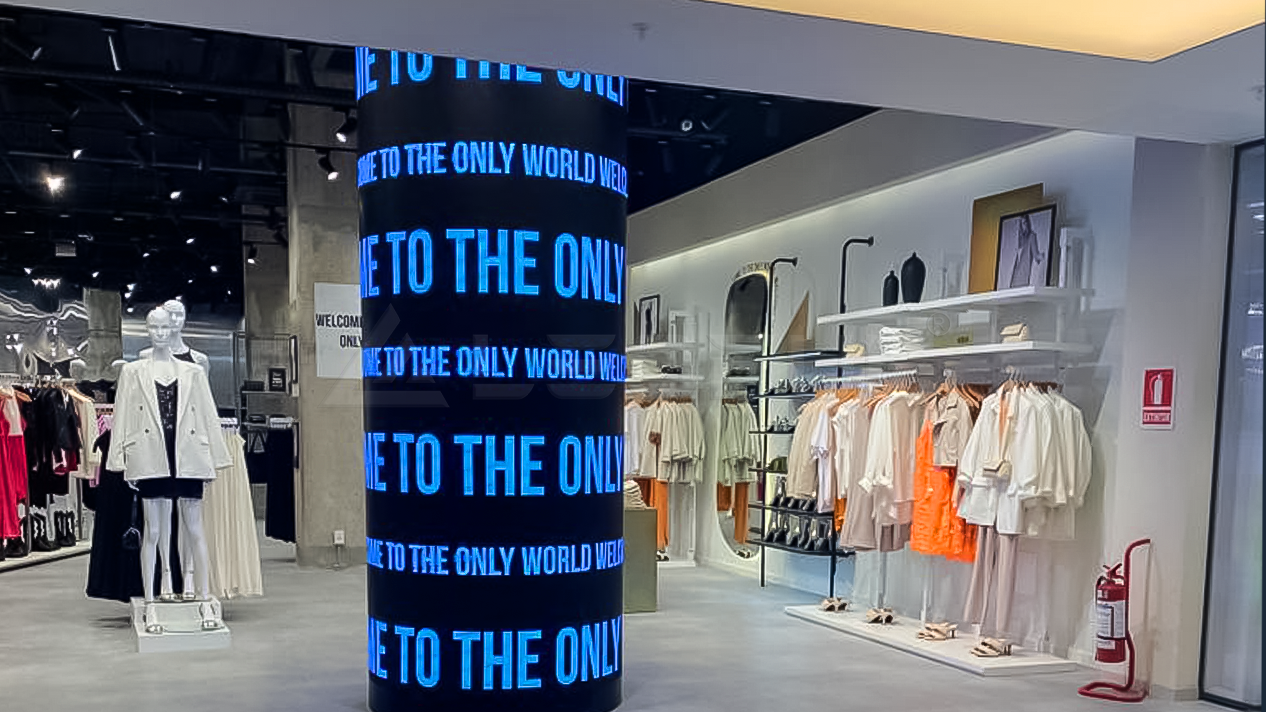 New designs in clothing stores-1