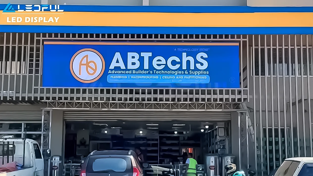 This is an Outdoor Billboards Project we did before used our FS PRO series in Philippines, the pixel pitch of this screen is 6mm and with the size 6.72x1.92m-1