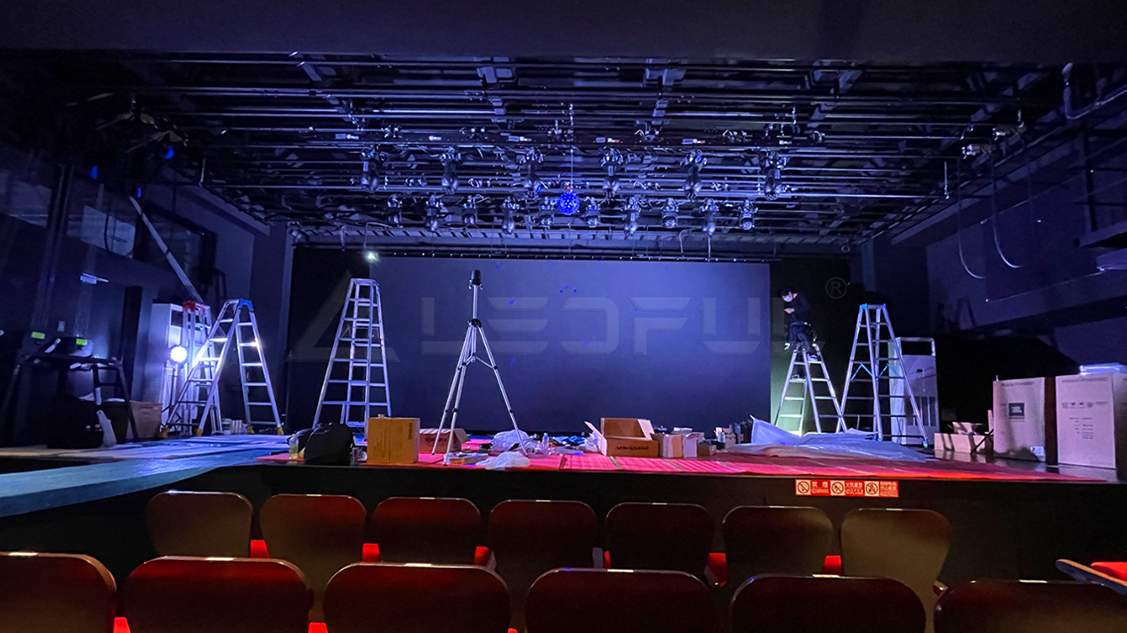 Indoor LED Screen Case with Super Light Solution-3