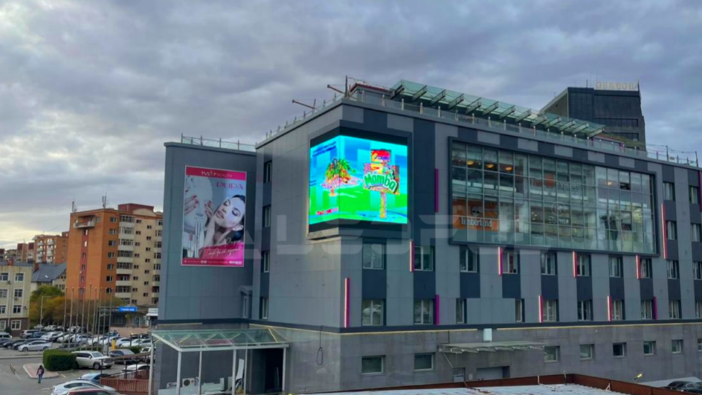 Outdoor 90 degree corner screen in Mongolia-3