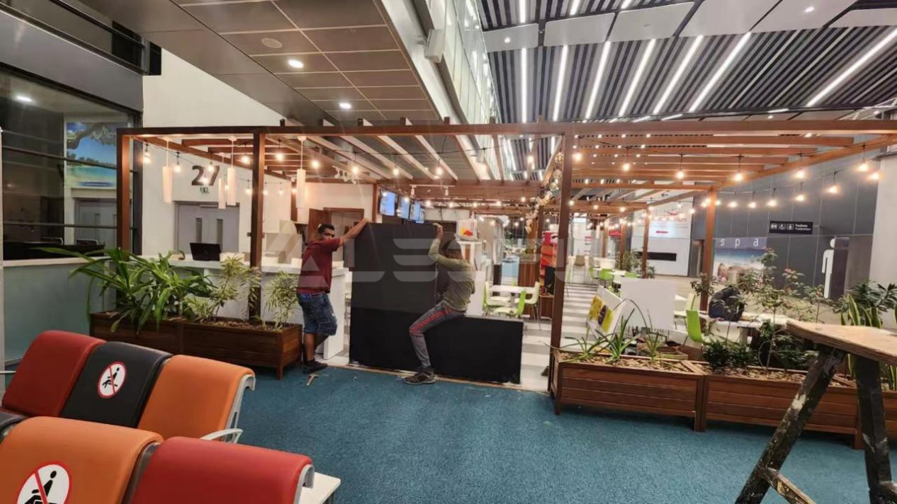 LEDFUL Indoor IF Series LED Display In Airports-3